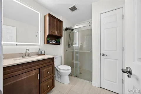 $389,000 | 29 Atwater Drive, St. Peters, MO 63376