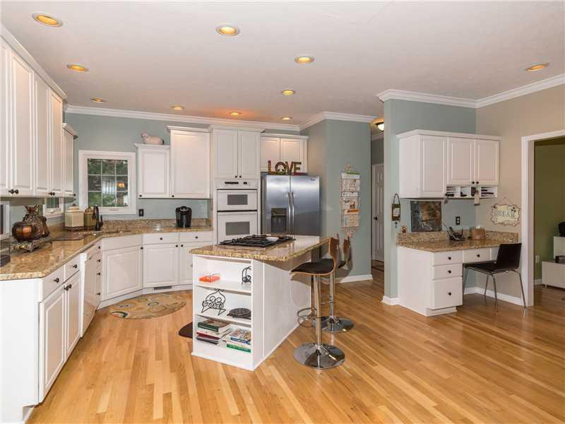 10633 Thorny Ridge Trace Fishers, IN 46037 - Photo 8 of 24