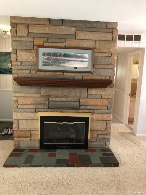 28229 Bayberry Road Farmington Hills, MI 48331 - Photo 17 of 45