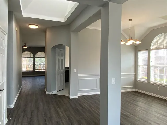 $2,895 | 429 Crestview Point Drive, Lewisville, TX 75067