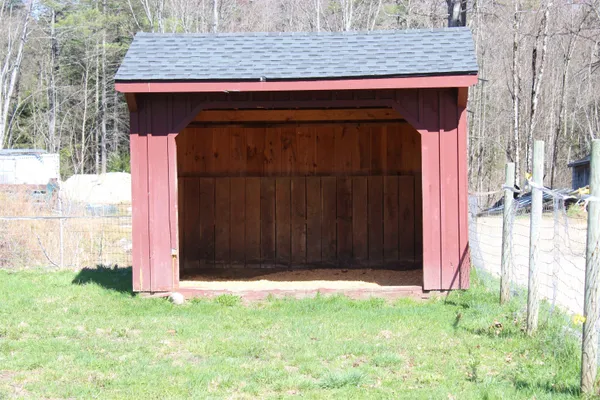 $1,700 | 260 Bennington Road, Hancock, NH 03449