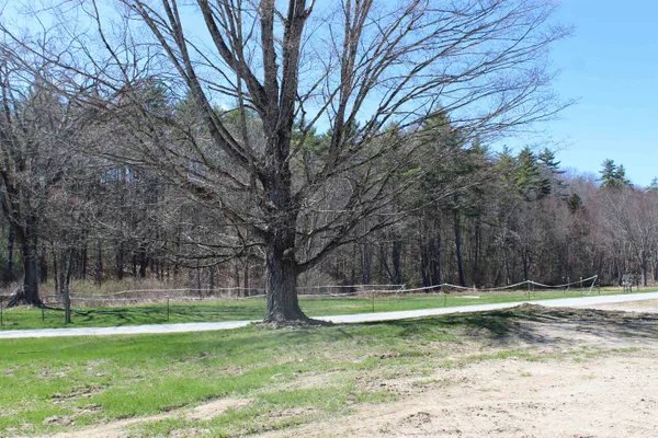 $1,700 | 260 Bennington Road, Hancock, NH 03449