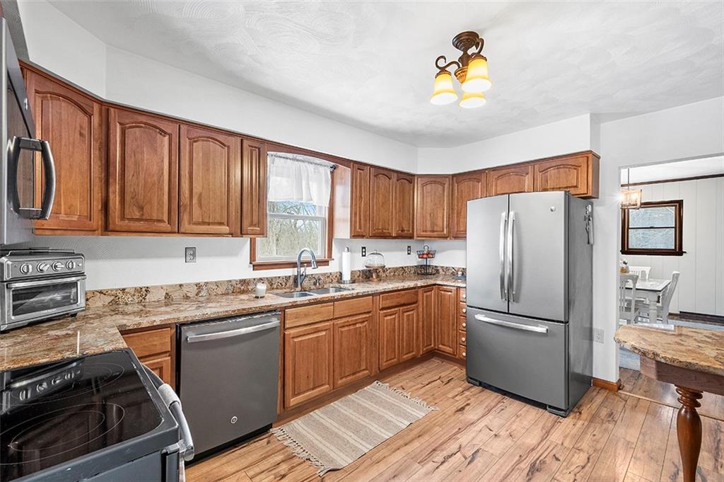 329 Barnard Road Fredericktown, PA 15333 - Photo 8 of 20 Gallery Image 8