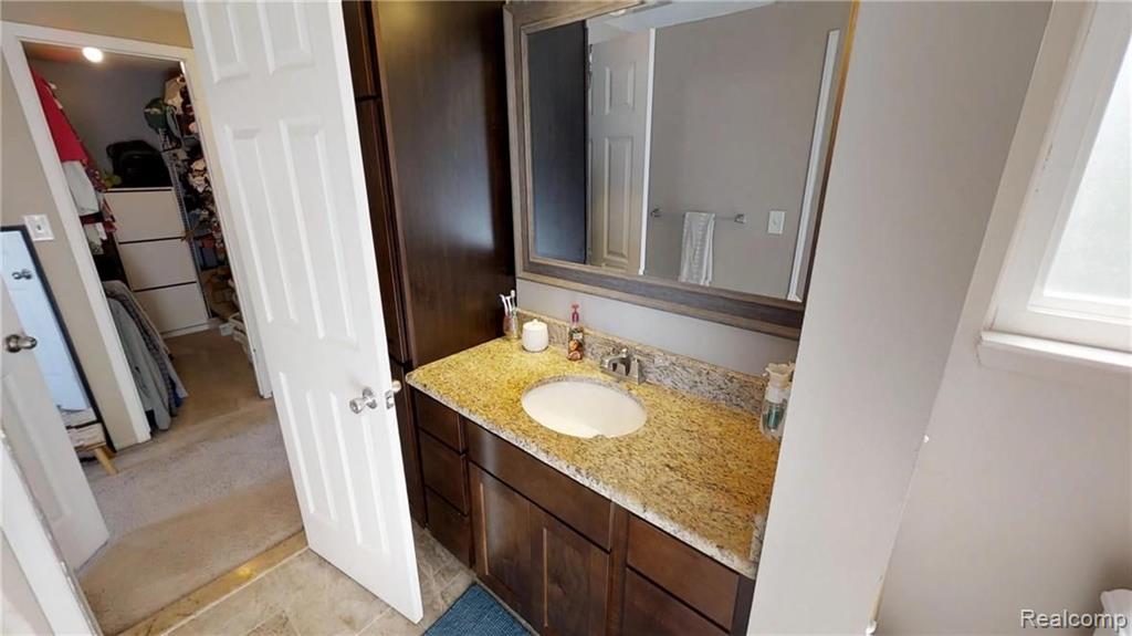 47773 Tilch Road Macomb, MI 48044 - Photo 21 of 28 Gallery Image 21