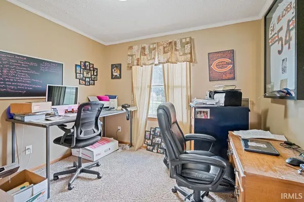 $200,000 | 3766 South 400 West, Kokomo, IN 46902