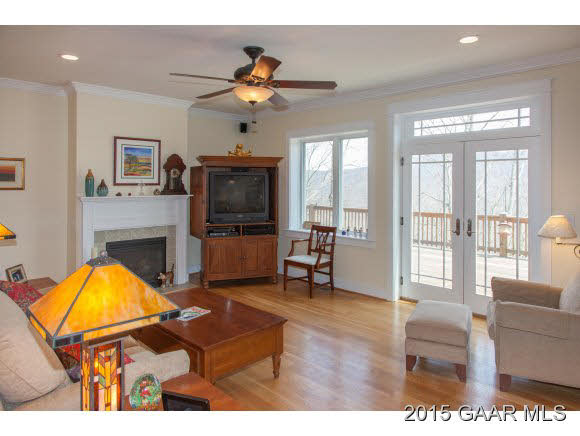 151 Fox Ridge Lane Waynesboro, VA 22980 - Photo 10 of 36 Gallery Image 10