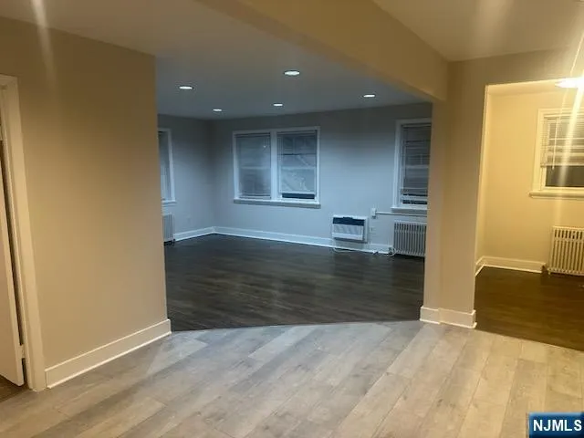 $1,825 | 490 Beverly Road, Unit C2, Teaneck, NJ 07666