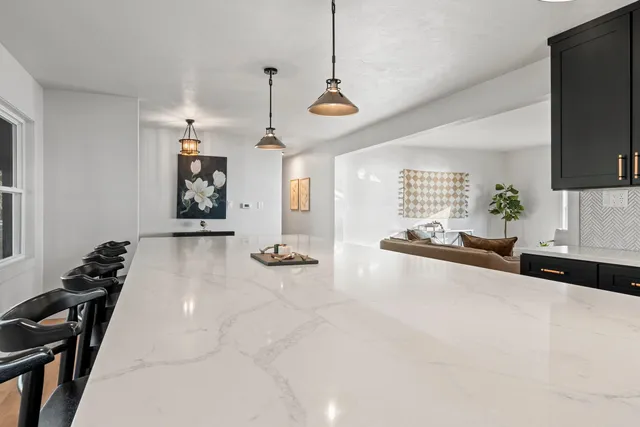 $779,900 | 3660 County Road South, Little Suamico, WI 54141