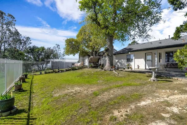 $599,900 | 33867 Jennifer Court, Coarsegold, CA 93614