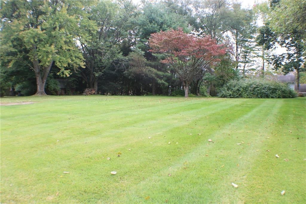 312 Cherokee Drive Butler, PA 16001 - Photo 40 of 40 a view of outdoor space and yard