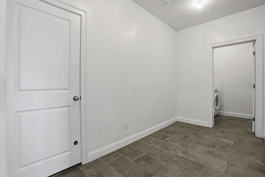 52 Logans Run, Unit 52 Millbury, MA 01527 - Photo 32 of 41 a view of small space