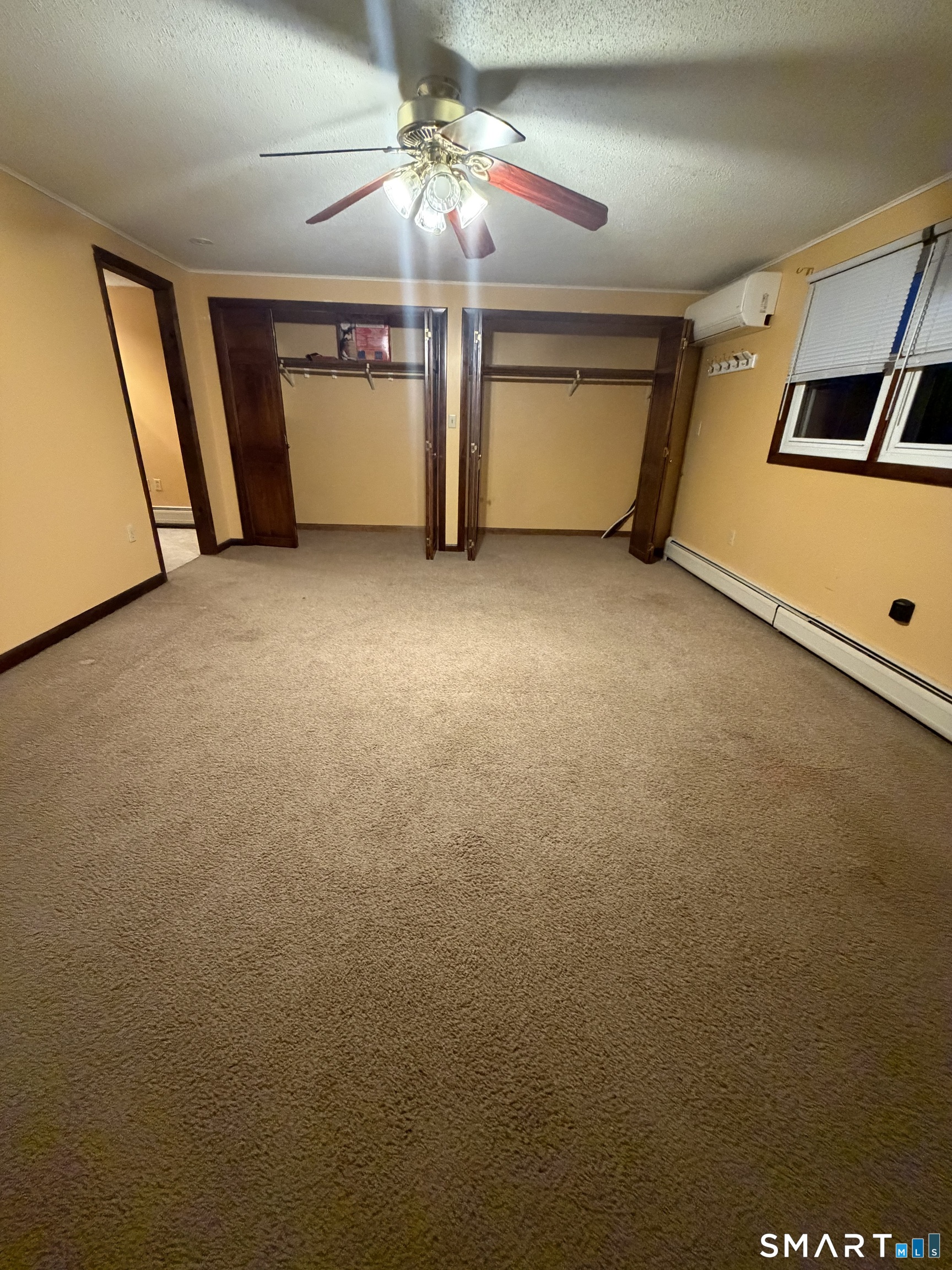19 Evergreen Drive Clinton, CT 06413 - Photo 24 of 30 In-Law Living Room