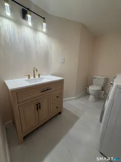 $480,000 | 19 Evergreen Drive, Clinton, CT 06413