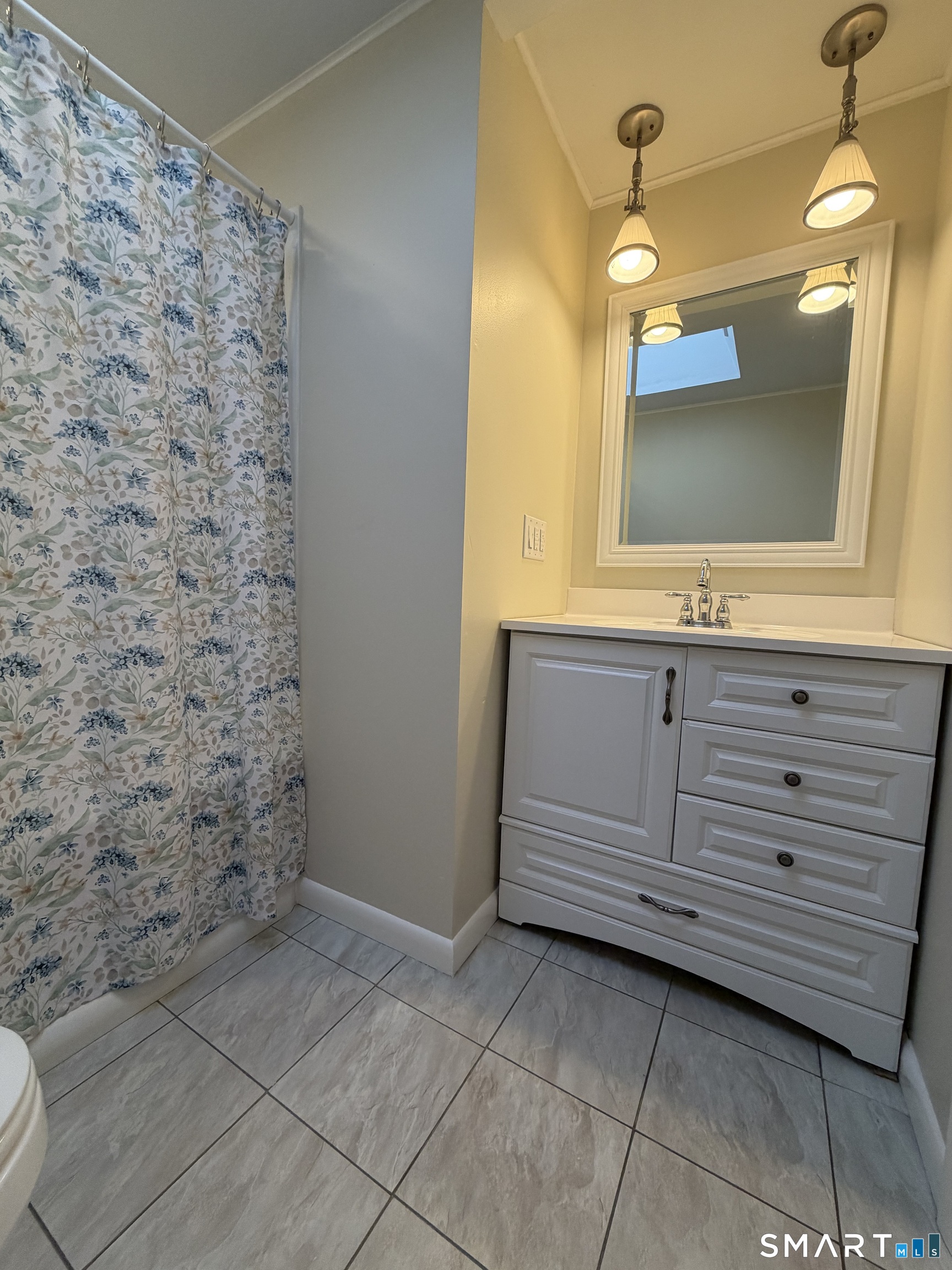 19 Evergreen Drive Clinton, CT 06413 - Photo 9 of 30