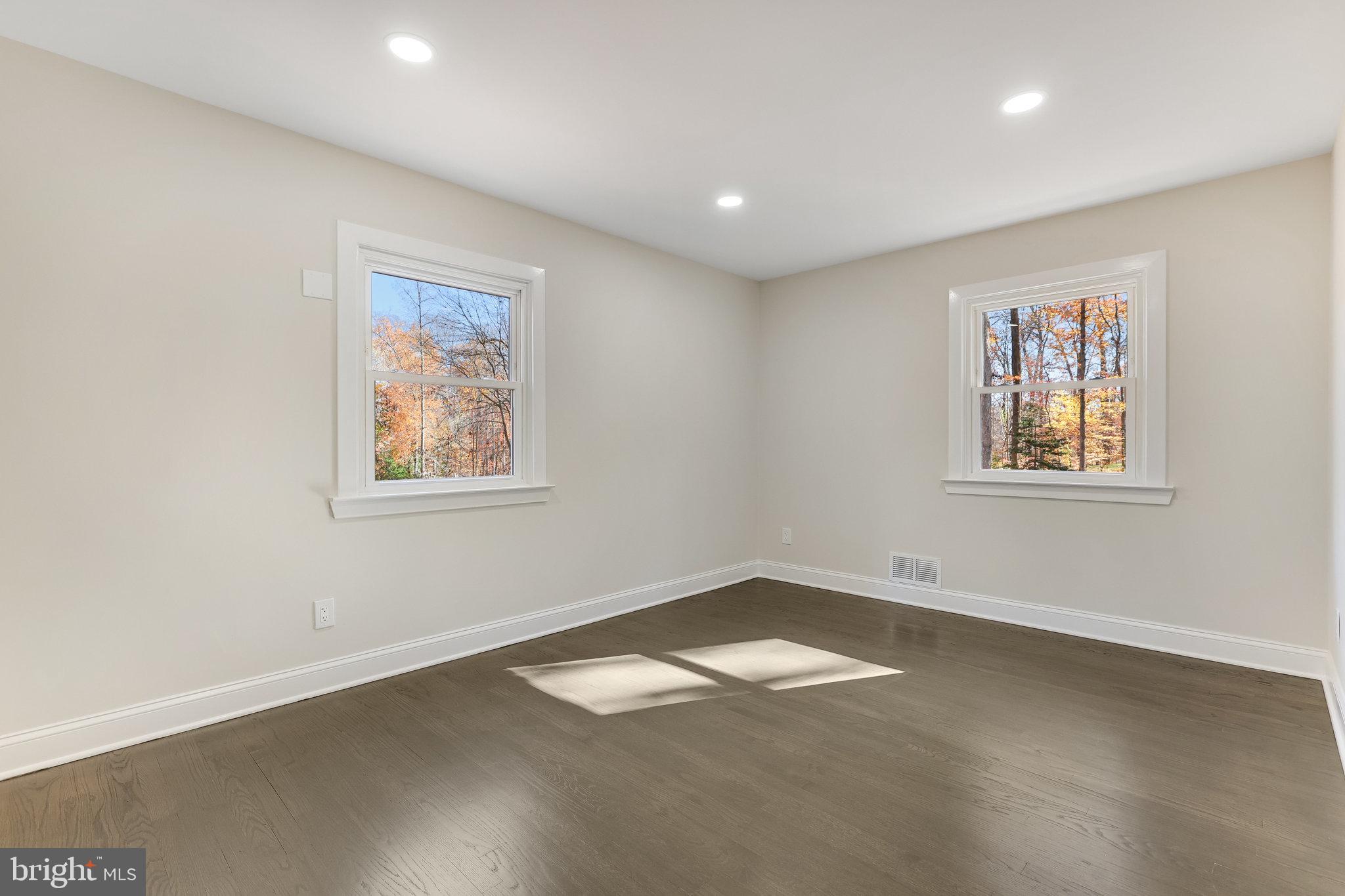 13025 Compton Road Clifton, VA 20124 - Photo 37 of 81 Main Level Bedroom 2