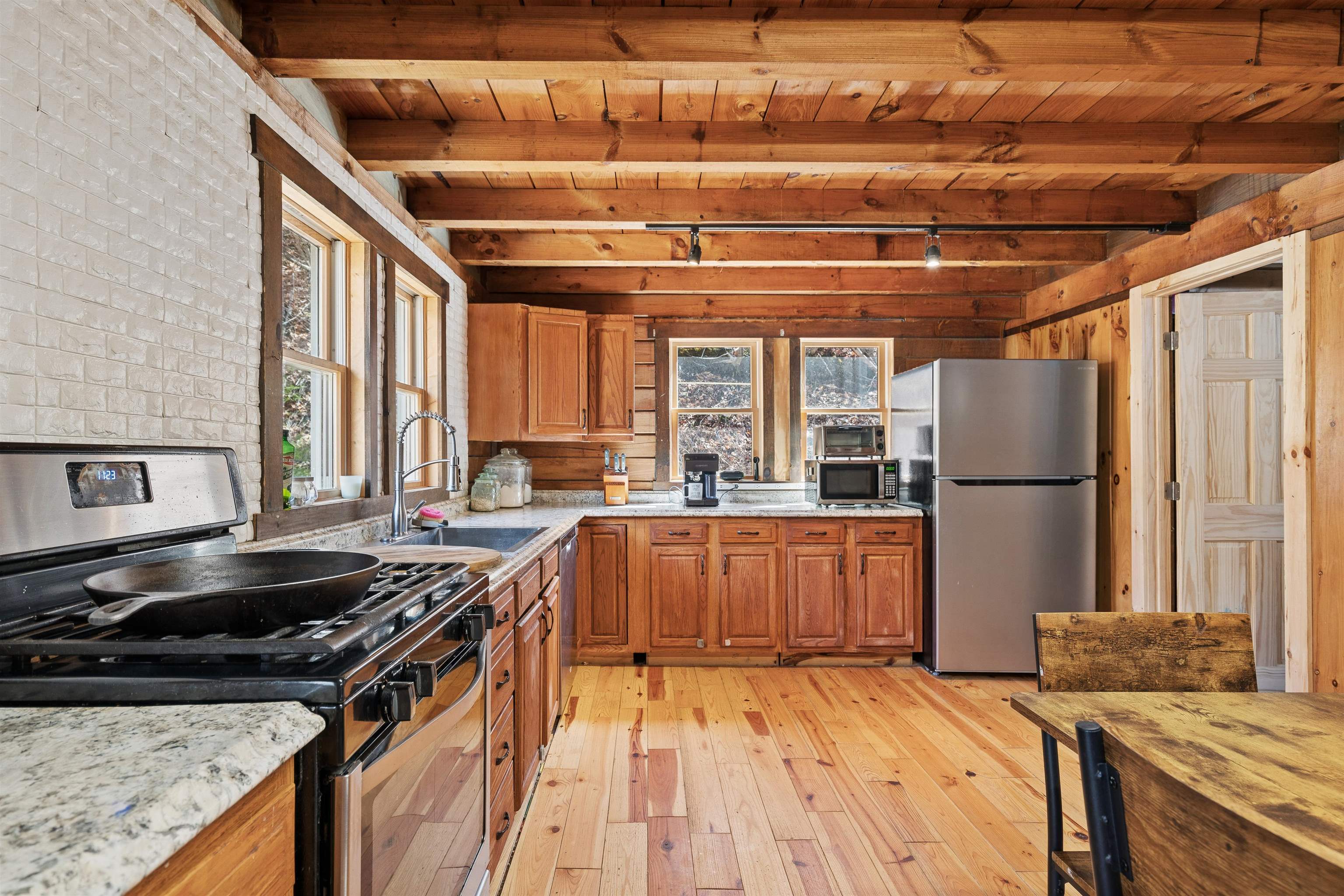 124 Clarksville Road Tunbridge, VT 05061 - Photo 8 of 18