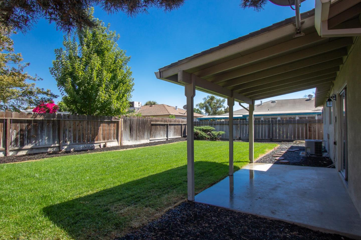 3904 Jane Way Modesto, CA 95356 - Photo 34 of 37 Gallery Image 34
