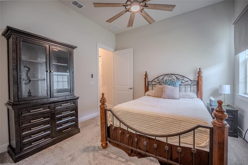 9394 Southwest 60th Ln Road Ocala, FL 34481 - Photo 28 of 42