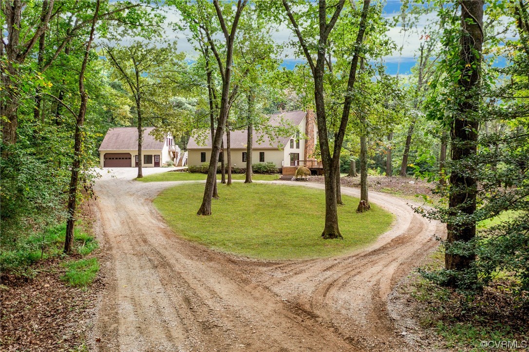 2781 Three Bridge Road Powhatan, VA 23139 - Photo 2 of 50 Gallery Image 2