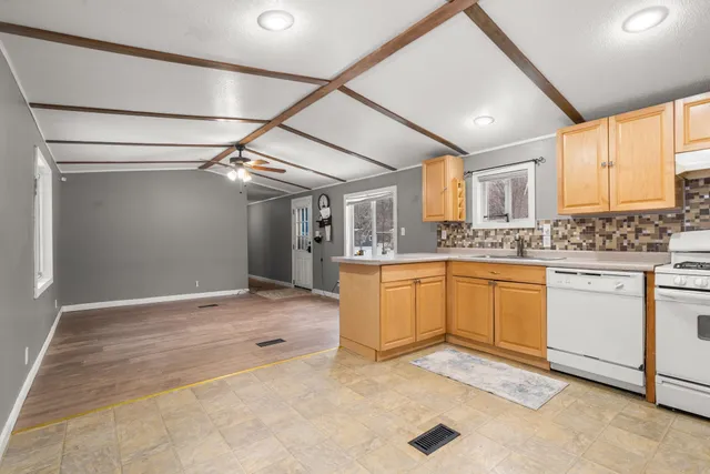 $129,900 | 86 Martin Road, Deering, NH 03244