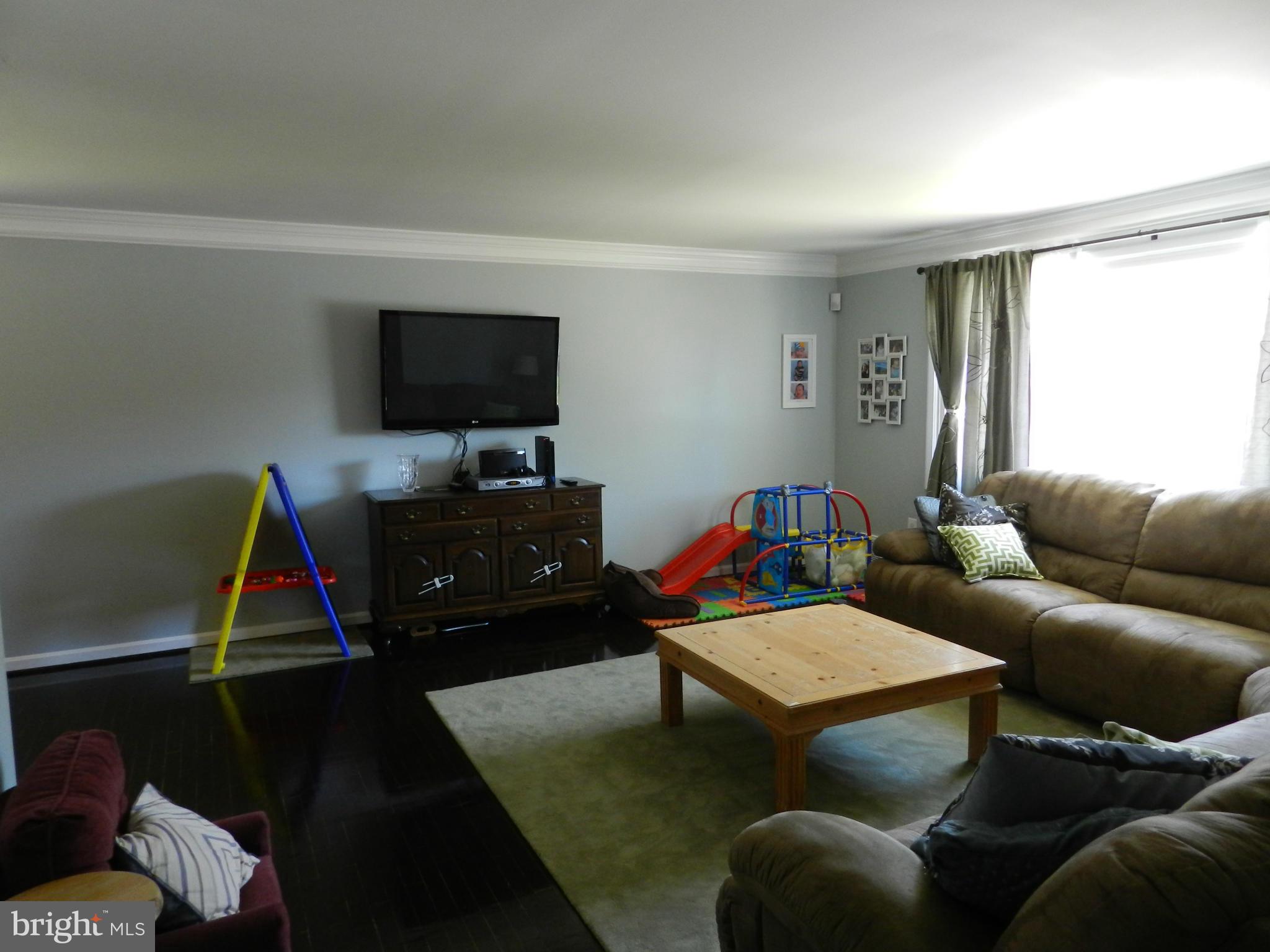 4219 Bel Pre Road Rockville, MD 20853 - Photo 11 of 21 Interior (General)