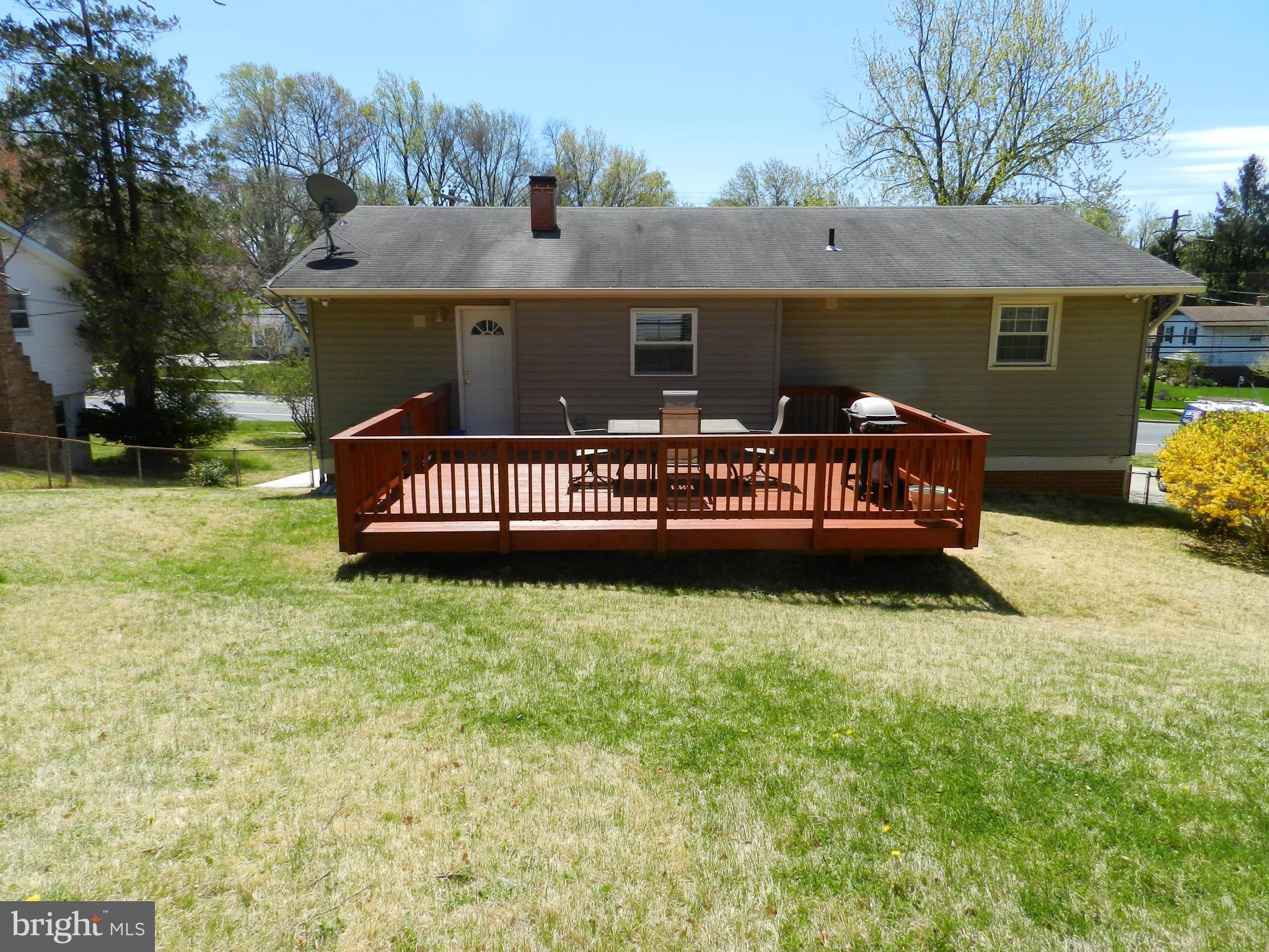 4219 Bel Pre Road Rockville, MD 20853 - Photo 6 of 21 Exterior (General)