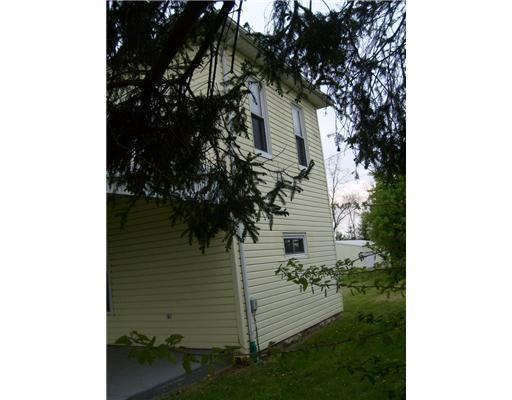 2763 Fairfield Springfield, OH 45502 - Photo 3 of 4