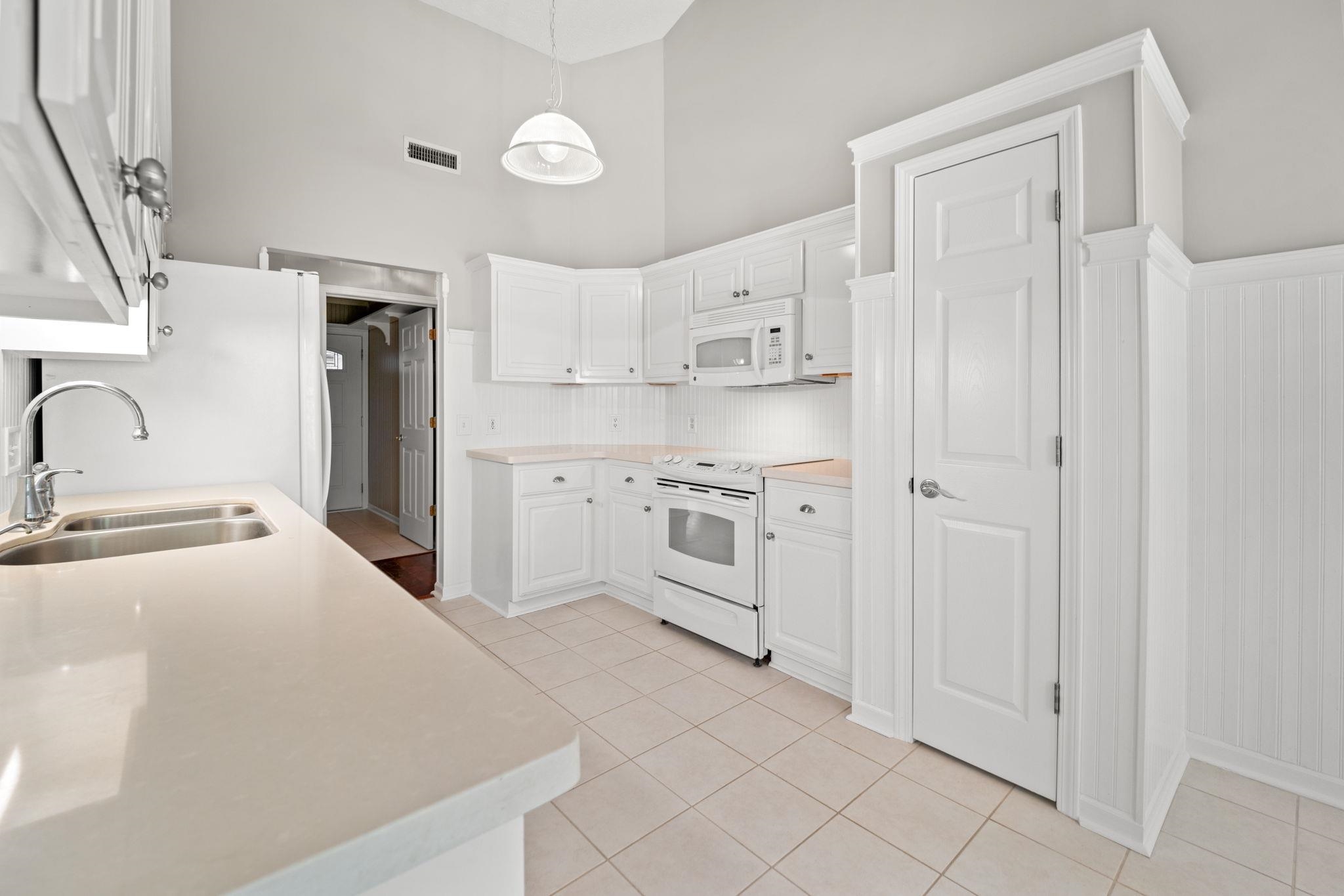 1068 Vestry Drive Murrells Inlet, SC 29576 - Photo 21 of 70