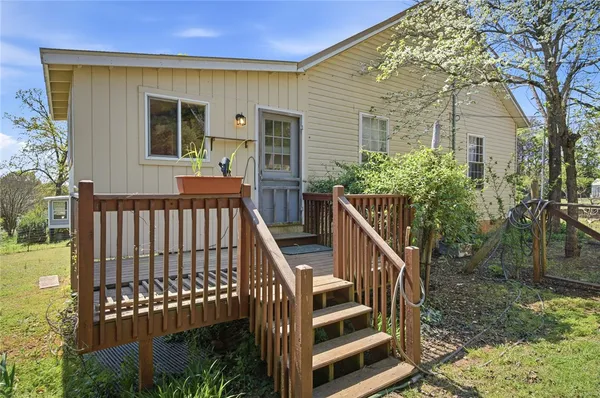 $95,000 | 618 Aiken Street, Calhoun Falls, SC 29628