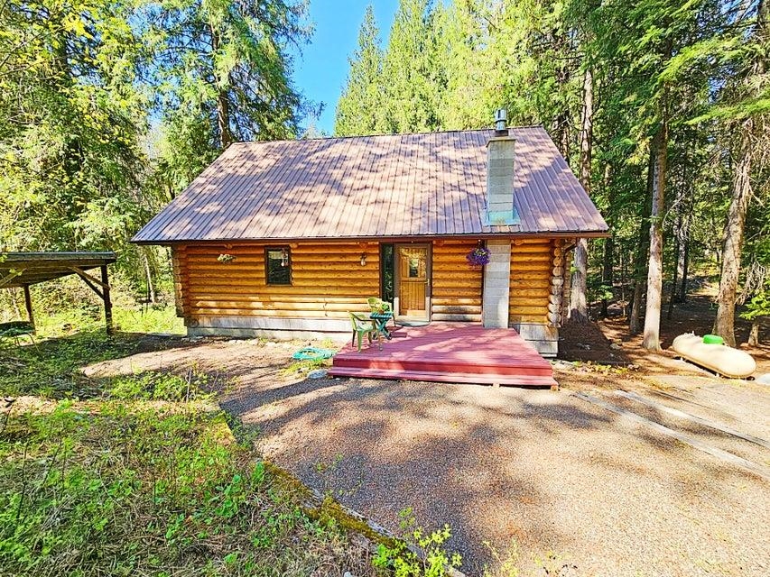 1073 Starvation Lake Road Colville, WA 99114 - Photo 4 of 29