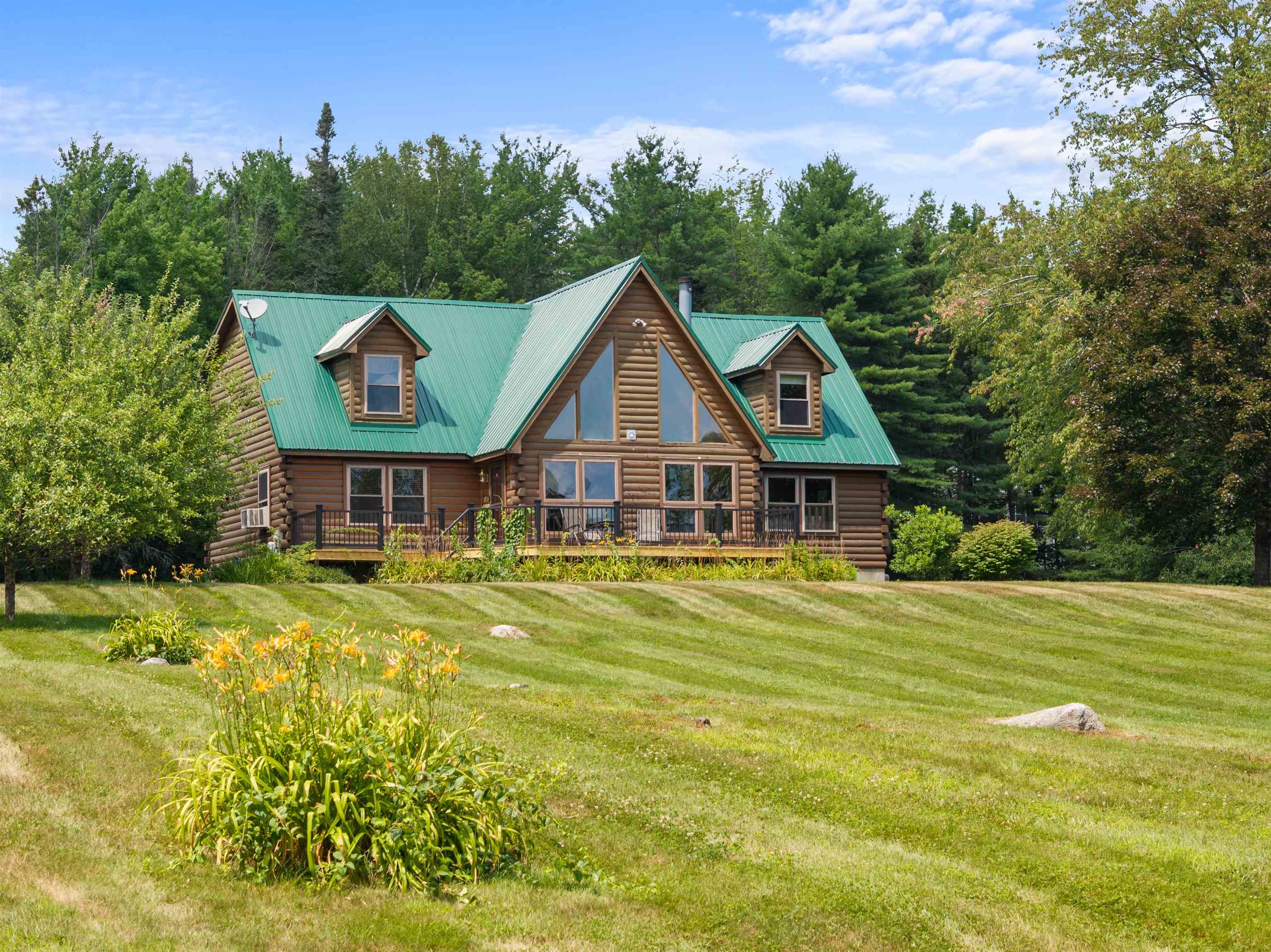 95 Roller Coaster Road Laconia, NH 03246 - Photo 2 of 27