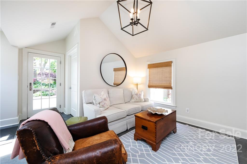 2532 Normandy Road Charlotte, NC 28209 - Photo 23 of 40 Gallery Image 23