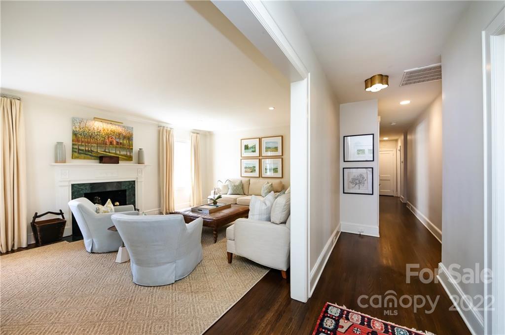 2532 Normandy Road Charlotte, NC 28209 - Photo 7 of 40 Gallery Image 7