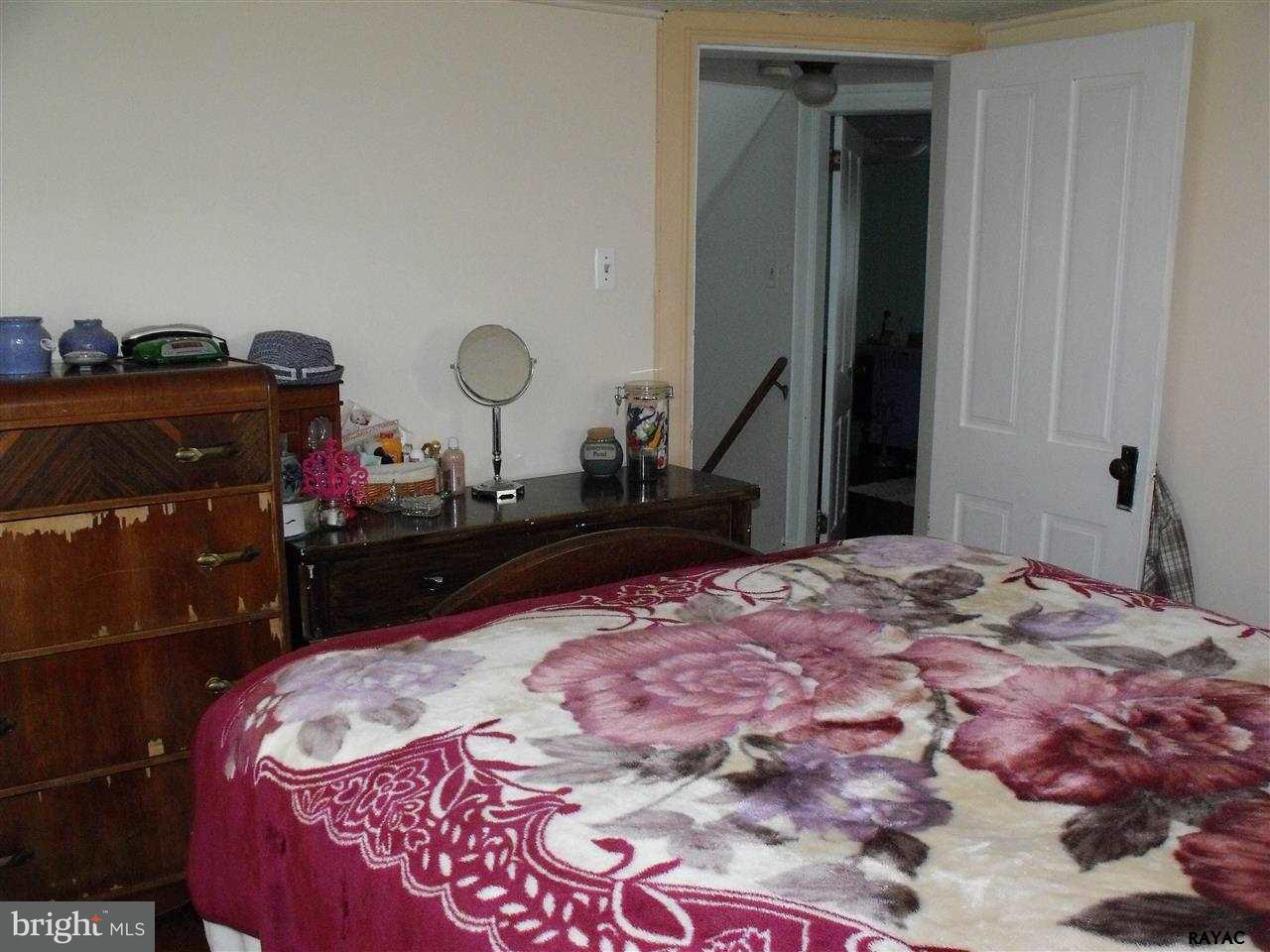 53 South Water Street Spring Grove, PA 17362 - Photo 14 of 17