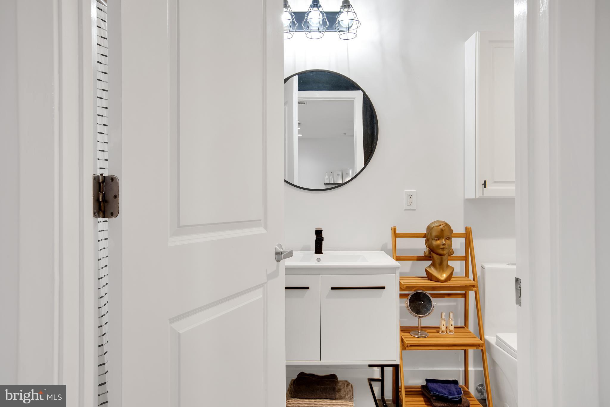 1440 Church Street Northwest, Unit 304 Washington, DC 20005 - Photo 20 of 33