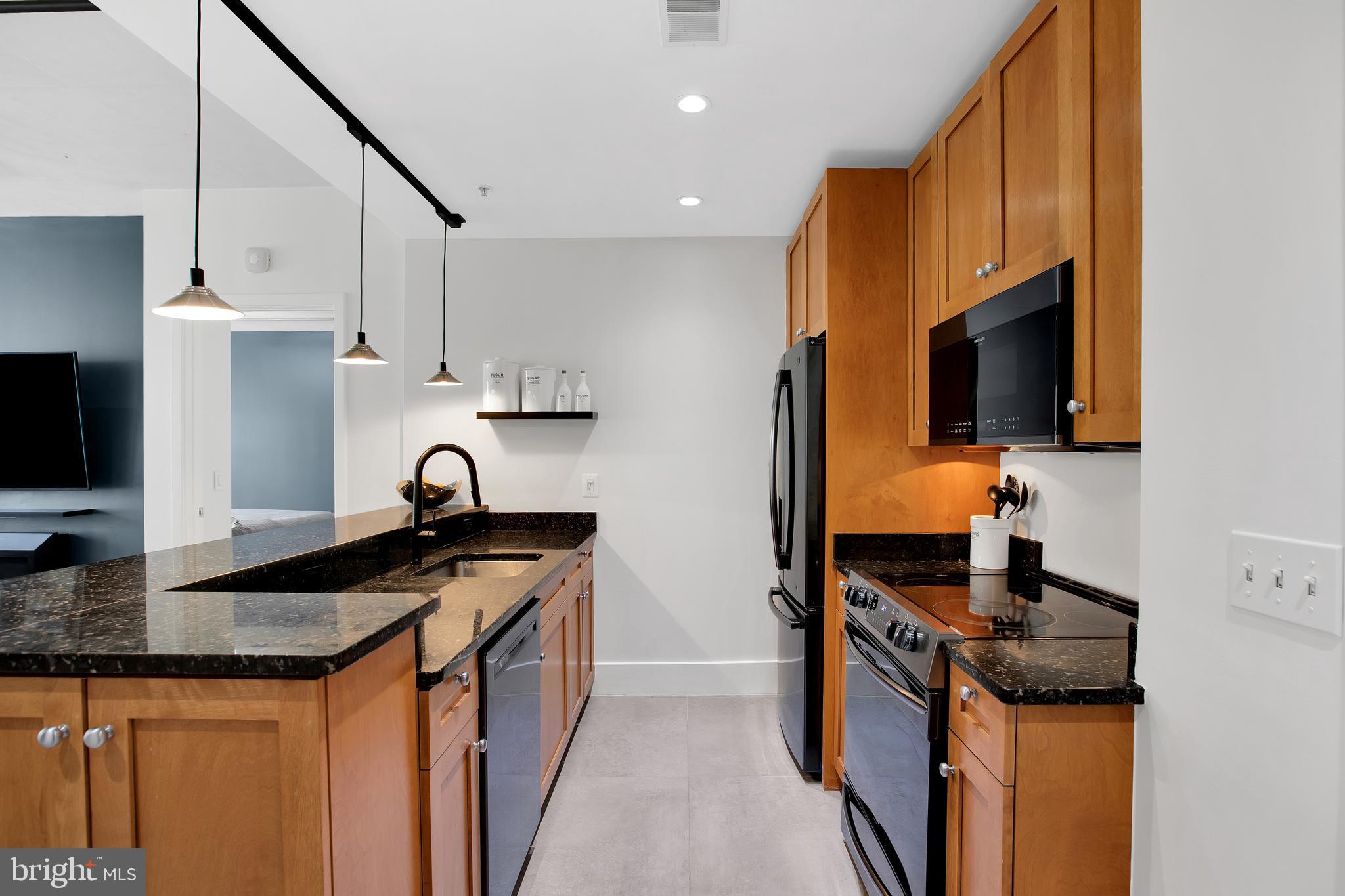 1440 Church Street Northwest, Unit 304 Washington, DC 20005 - Photo 7 of 33