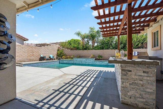 a view of outdoor space yard and patio