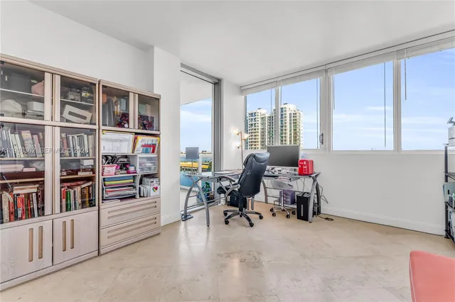 $575,700 | 7929 West Drive, Unit 702, North Bay Village, FL 33141