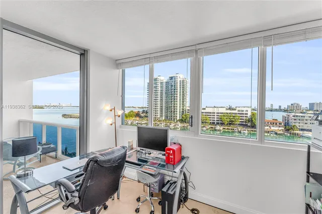 $575,700 | 7929 West Drive, Unit 702, North Bay Village, FL 33141