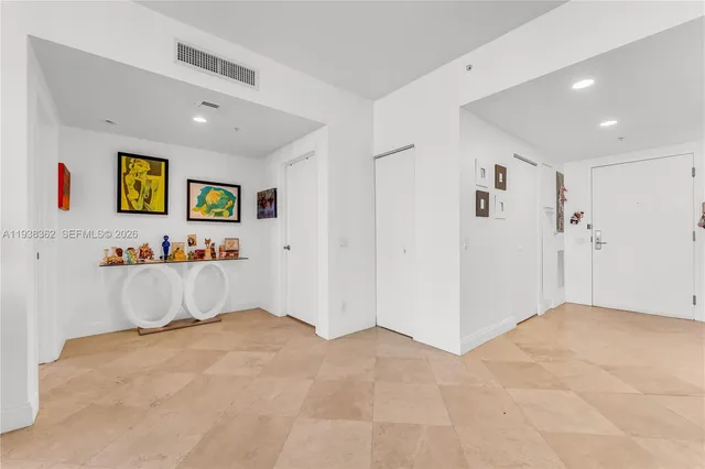 $575,700 | 7929 West Drive, Unit 702, North Bay Village, FL 33141