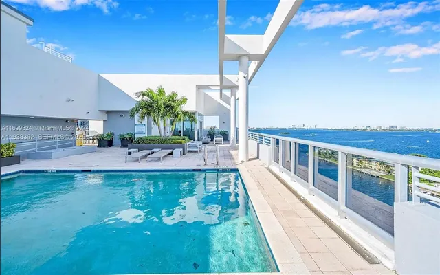 $575,700 | 7929 West Drive, Unit 702, North Bay Village, FL 33141