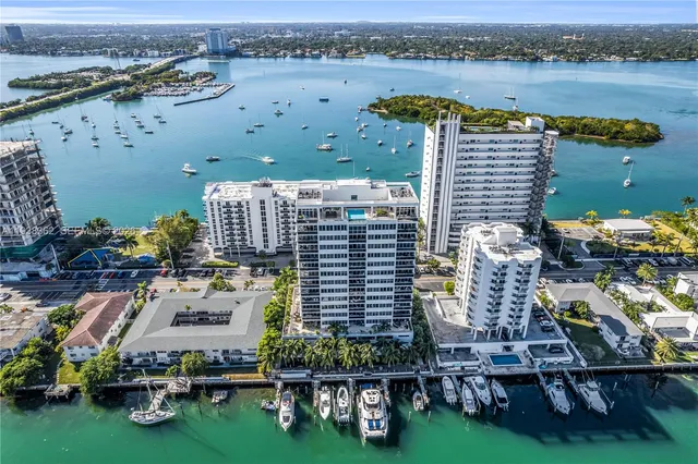 $575,700 | 7929 West Drive, Unit 702, North Bay Village, FL 33141