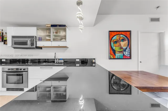 $575,700 | 7929 West Drive, Unit 702, North Bay Village, FL 33141