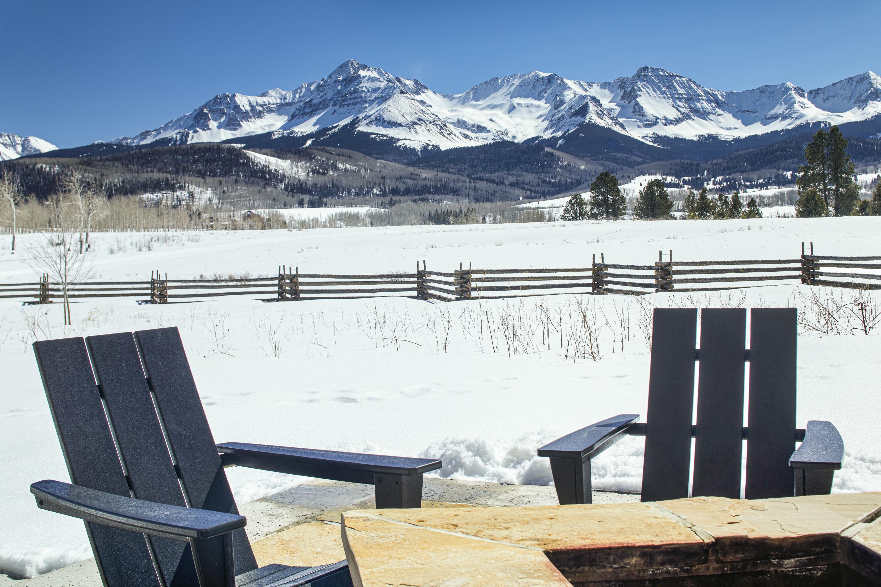 1050 / 973 Posey Road Placerville, CO 81430 - Photo 13 of 18 a view of a balcony with chair and table