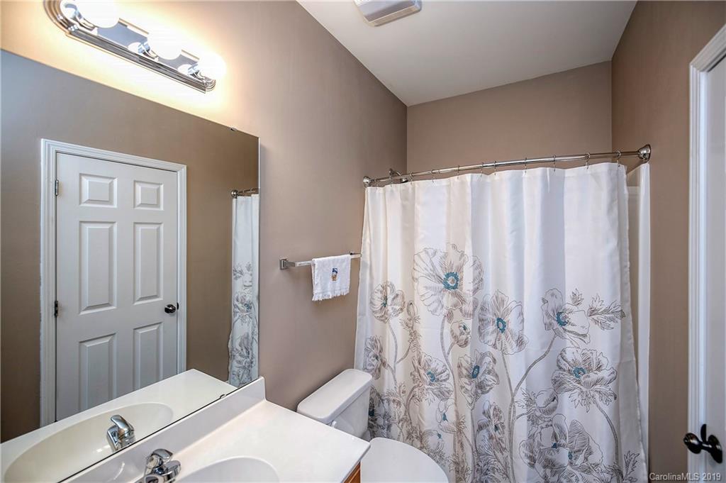 16918 Turtle Point Road Charlotte, NC 28278 - Photo 23 of 45 Gallery Image 23