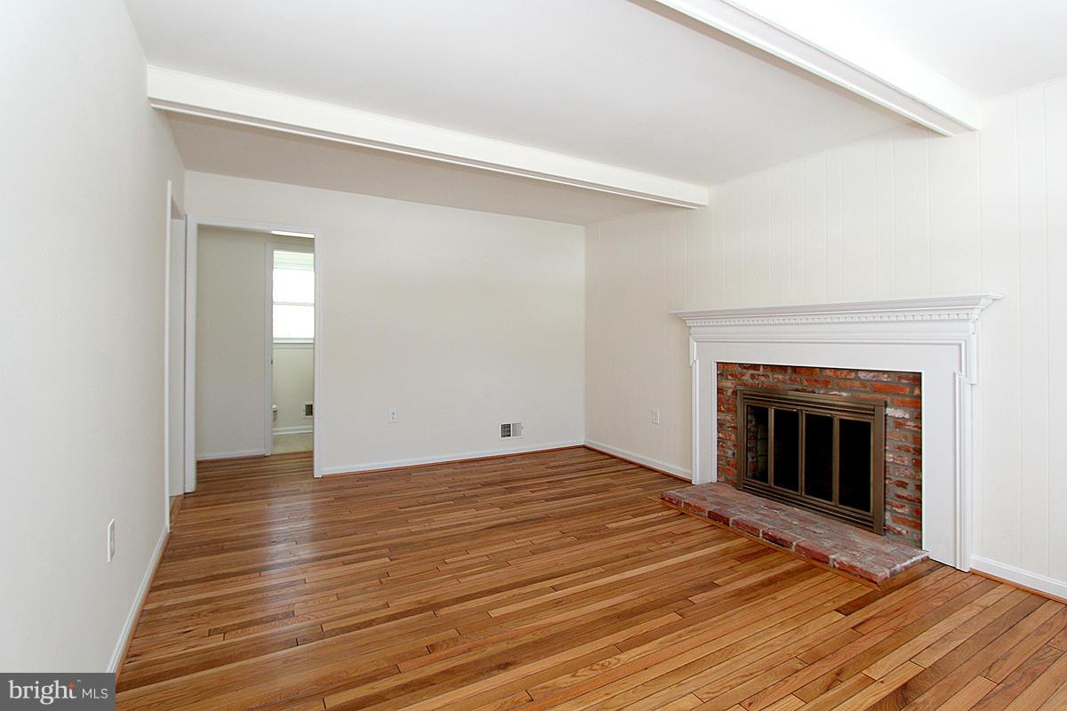 1817 Chapel Hill Road Silver Spring, MD 20906 - Photo 5 of 30 Family Room