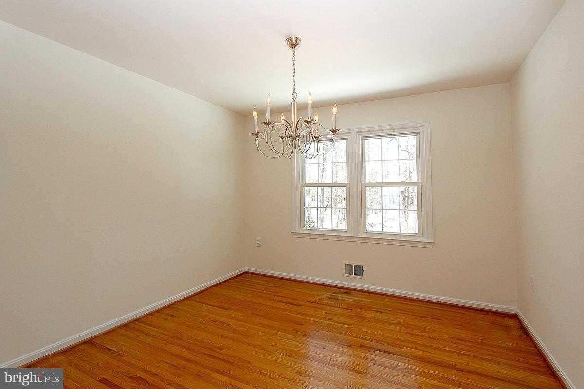 1817 Chapel Hill Road Silver Spring, MD 20906 - Photo 9 of 30 Dining Room