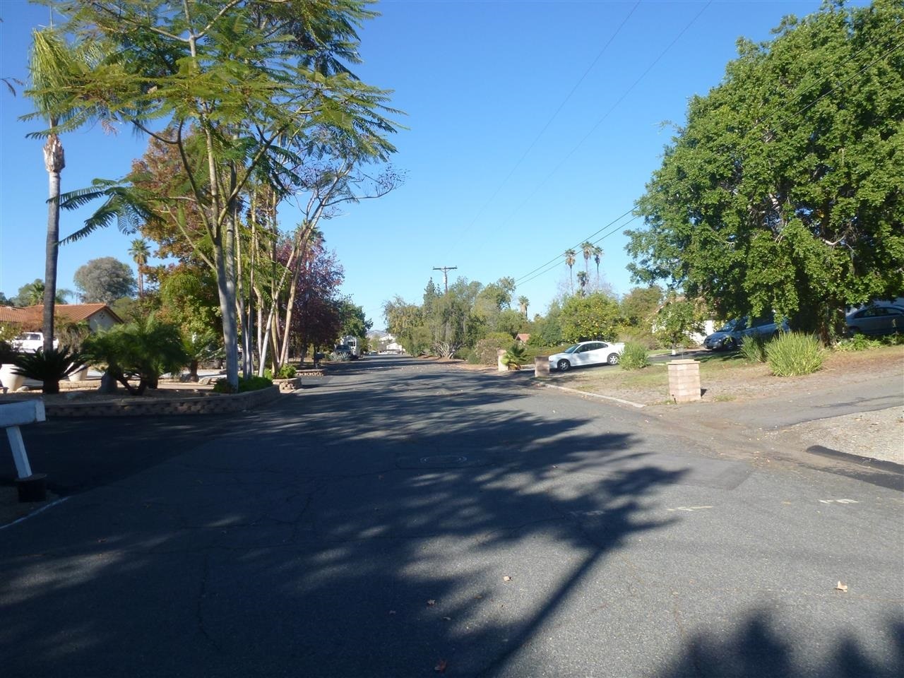 1978 Rohn Road Escondido, CA 92025 - Photo 2 of 22 Gallery Image 2