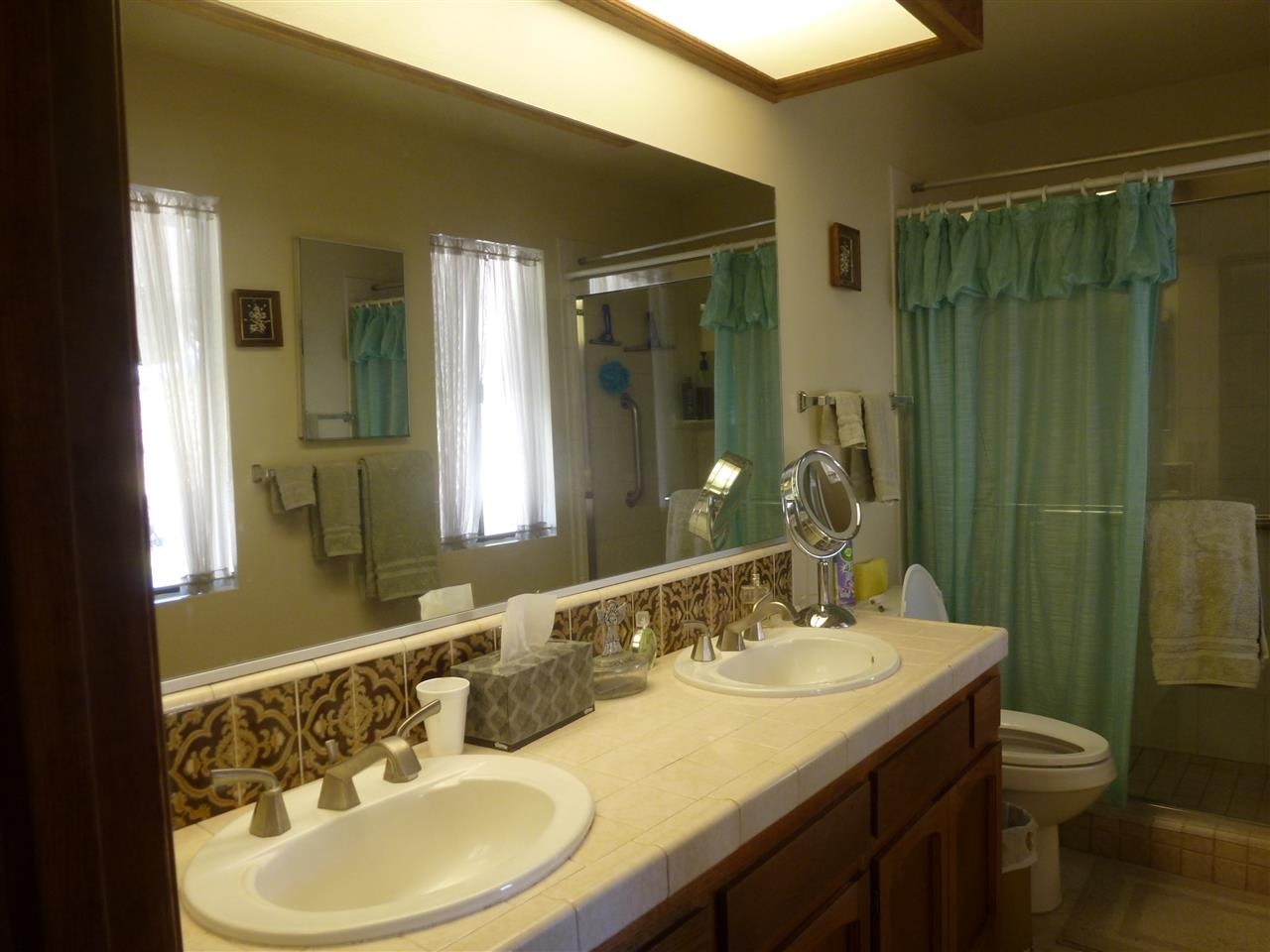 1978 Rohn Road Escondido, CA 92025 - Photo 11 of 22 Gallery Image 11