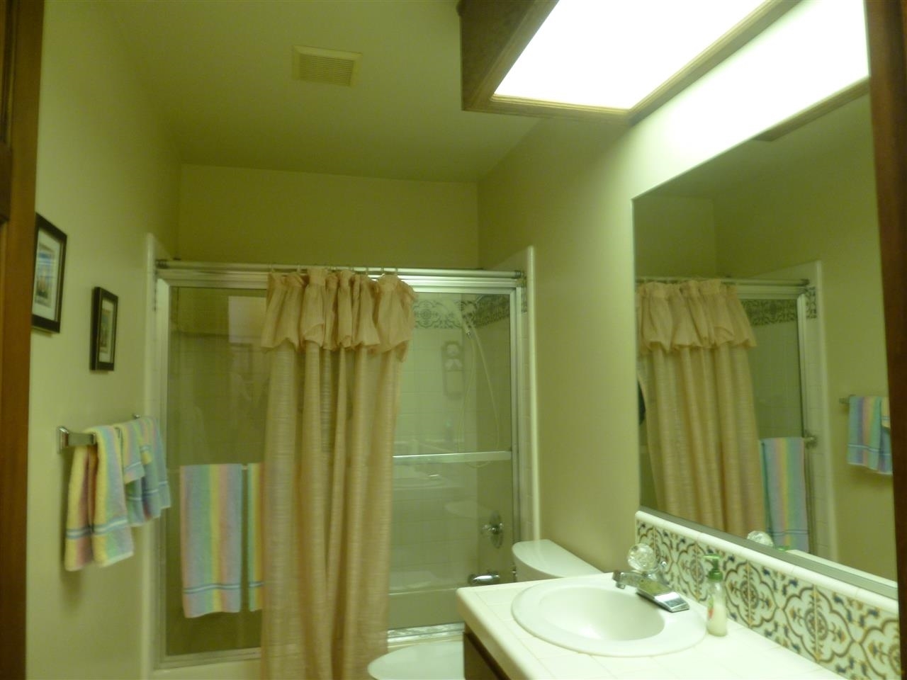 1978 Rohn Road Escondido, CA 92025 - Photo 14 of 22 Gallery Image 14